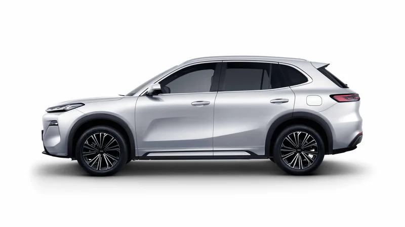 Geely Starray EM-i Comfort in Alpine White